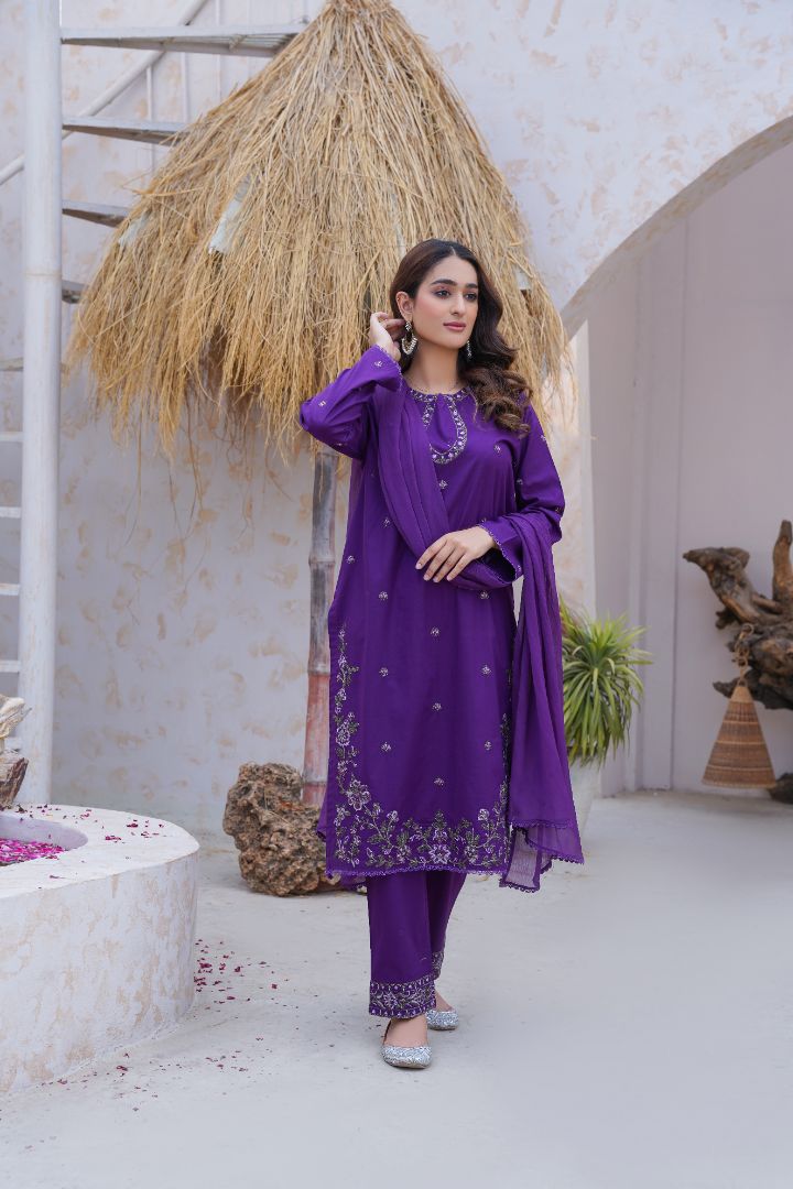 Shehar Bano (3 Piece) - Embroidered Lawn Shirt, Trouser & Chiffon Duppatta