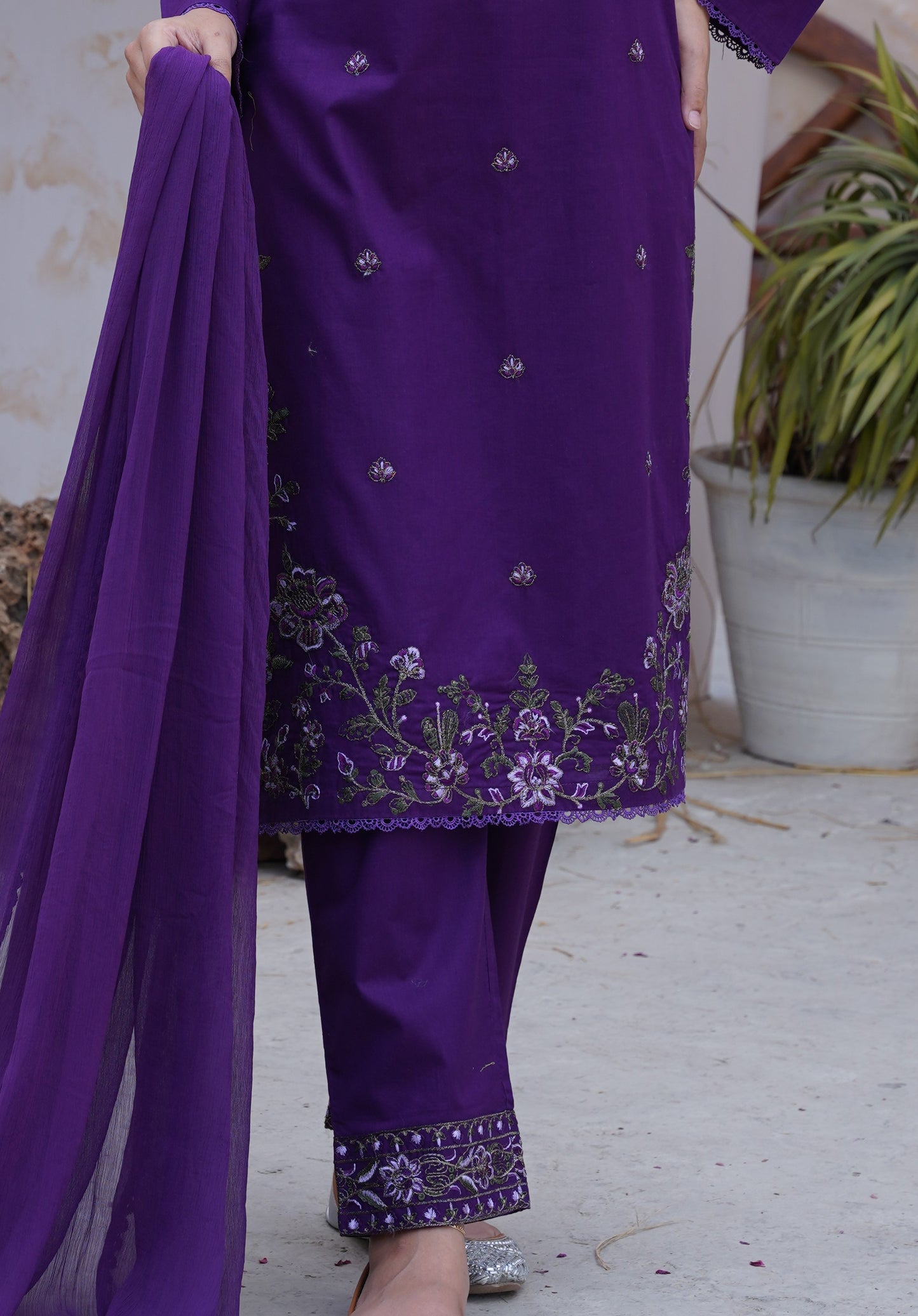 Shehar Bano (3 Piece) - Embroidered Lawn Shirt, Trouser & Chiffon Duppatta